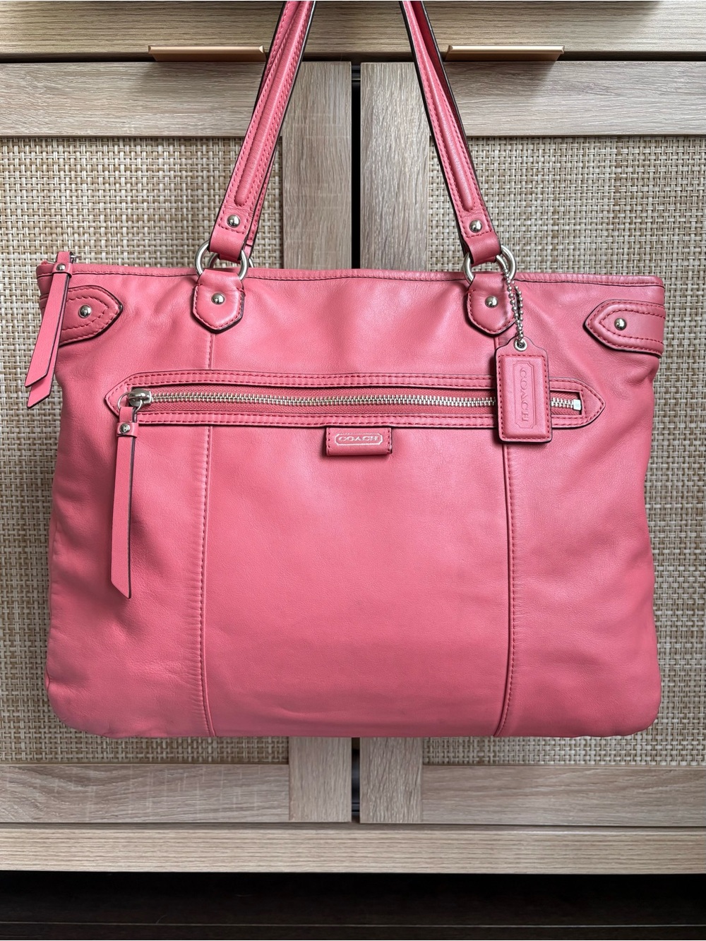 COACH Daisy Emma Bubble Gum Pink Leather Tote Handbag Purse F23973